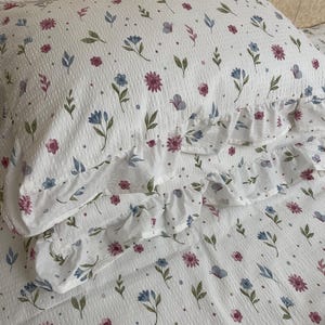 Vintage Embroidered Silk Bedspread, Handmade Floral Duvet Cover Set, Luxury Bedroom Decor