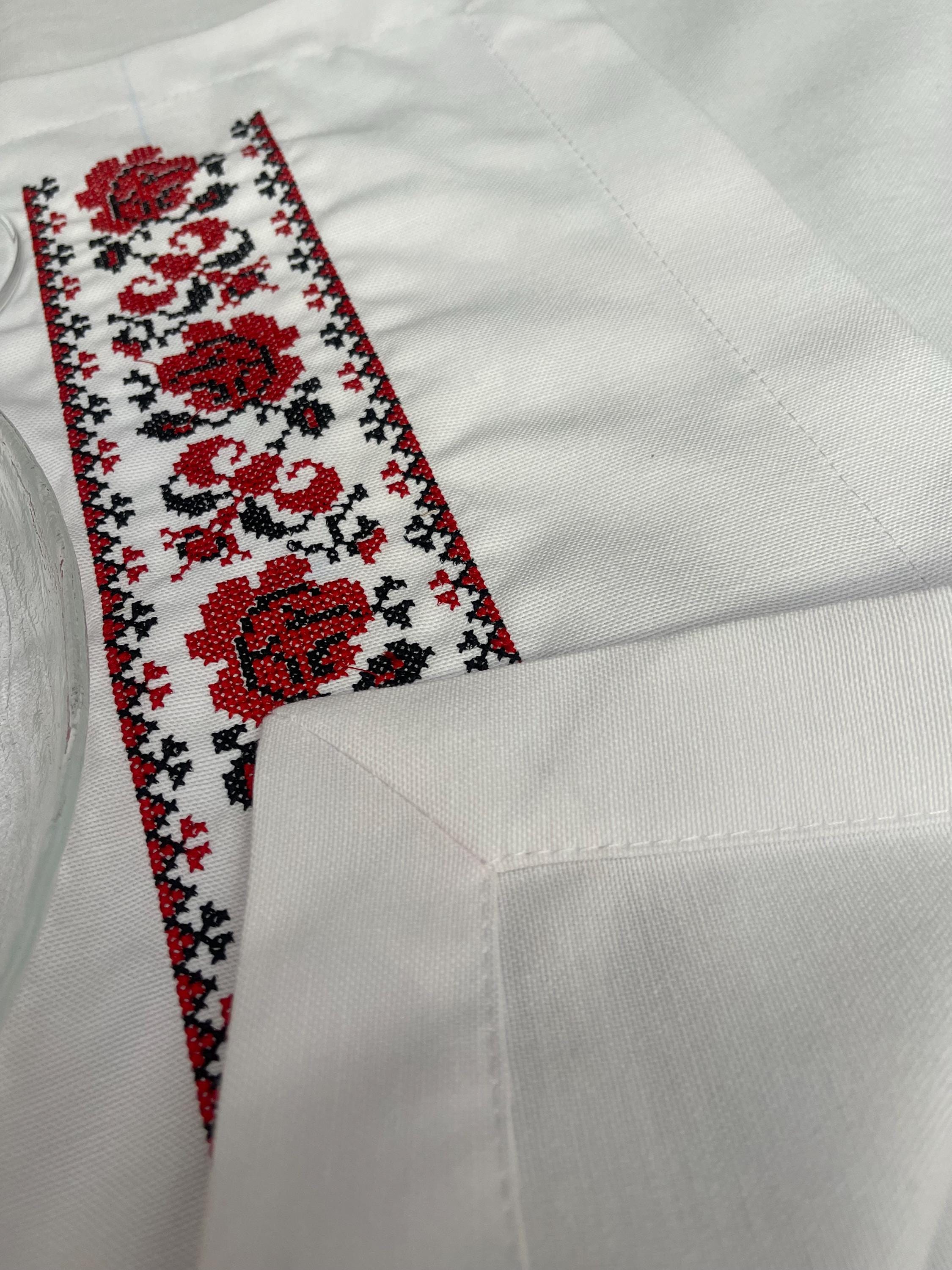 刺繍入りテーブルクロスセット、コットンテーブルリネンとナプキン