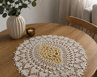 Großes handgemachtes Häkeldeckchen aus Bast, 82 x 68 cm, Tischdekoration im französischen Stil, rustikale Bauernhausdekoration im Provence-Stil