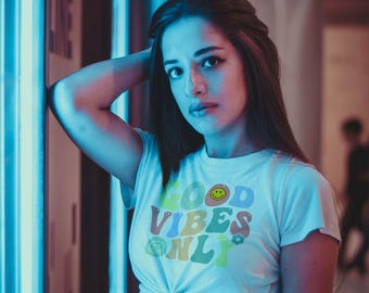 Good Vibes Only-T-shirt, T-shirt met trend, shirt vrolijk positief