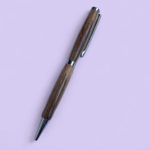 Linea Essenza/Idea regalo per occasioni speciali/Pezzi unici di diversi legni e materiali/Creazioni in vero legno di recupero