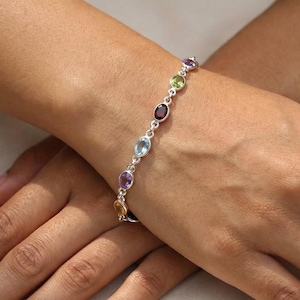 Armband i silver med flera födelsestenar - Handgjort justerbart armband i 925 sterlingsilver för kvinnor