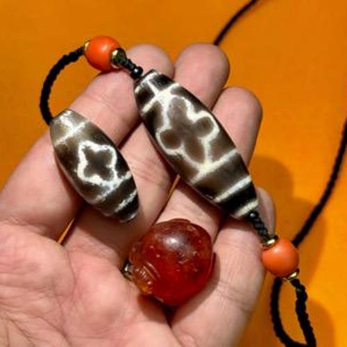 希少な古代縞瑪瑙石ビーズ（縞模様、完璧な状態） - Etsy 日本