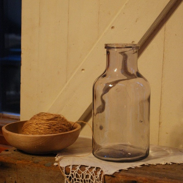 Antique  Purple 1914 Apothecary Bottle