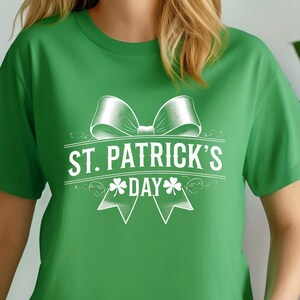 st patrick day shirt, st patricks day, lucky shirt, st patricks day tee, green, gift for her, gift for him, gifts, lucky, lucky sweatshirt