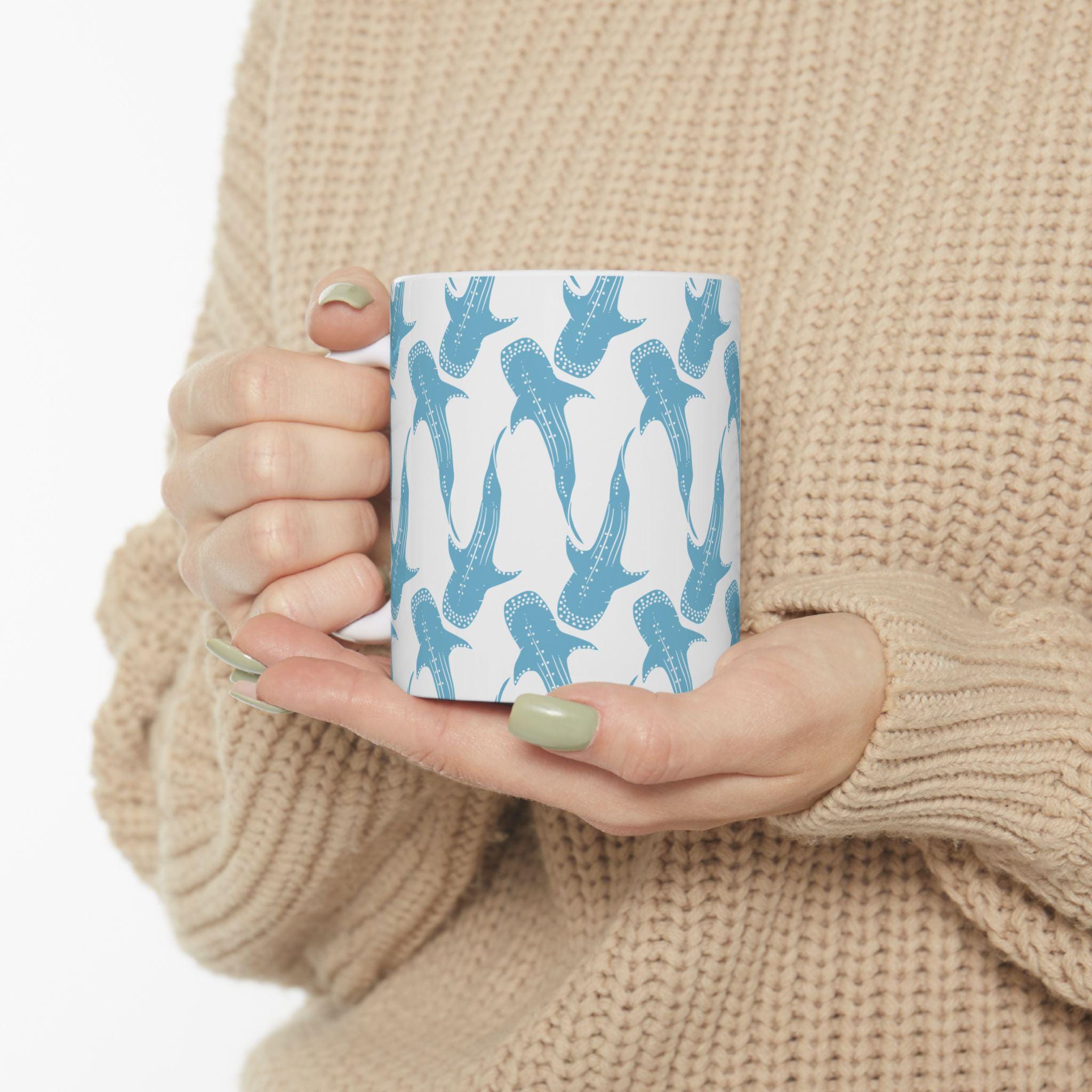 Ceramiczny kubek z rekinem wielorybim, nadmorski klimat, głęboki ocean, prezent dla niej, dla niego, dla niej, dla nurka, dla miłośnika herbaty i kawy, rekiny wielorybie, naczynia do picia, do domu, biura, pracy