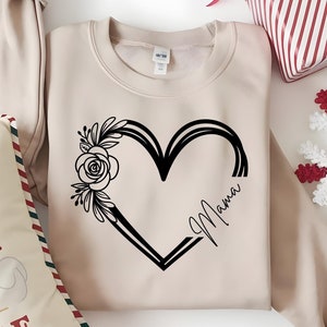 Custom Text Heart Line Sweatshirt, Mama Sweatshirt, Your Name Heart Line Sweatshirt, Mimi Sweatshirt, Custom Grandma Shirt, Gifts for Mom