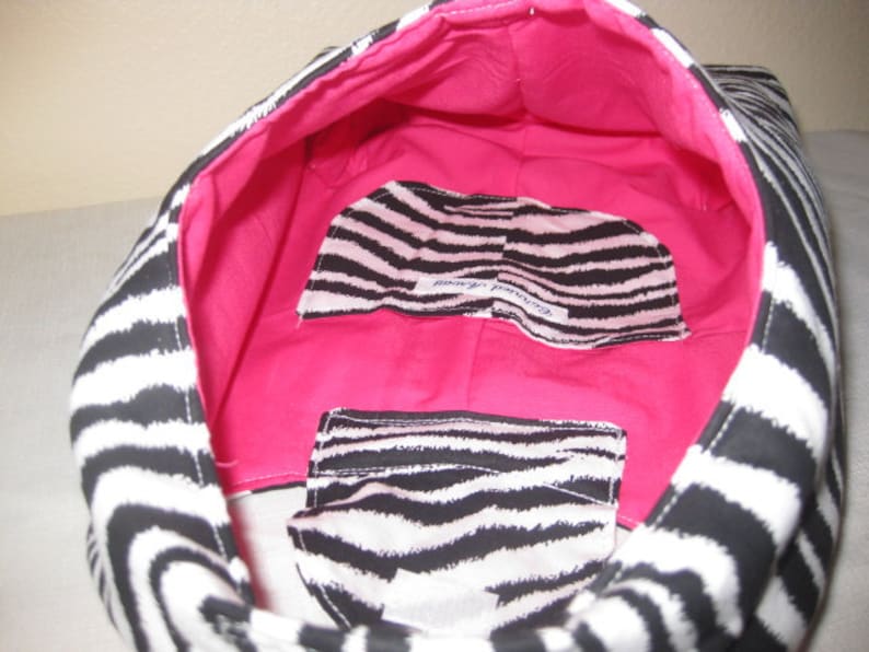 Insulated Lunch Bag Poppin' Pink Zebra image 2