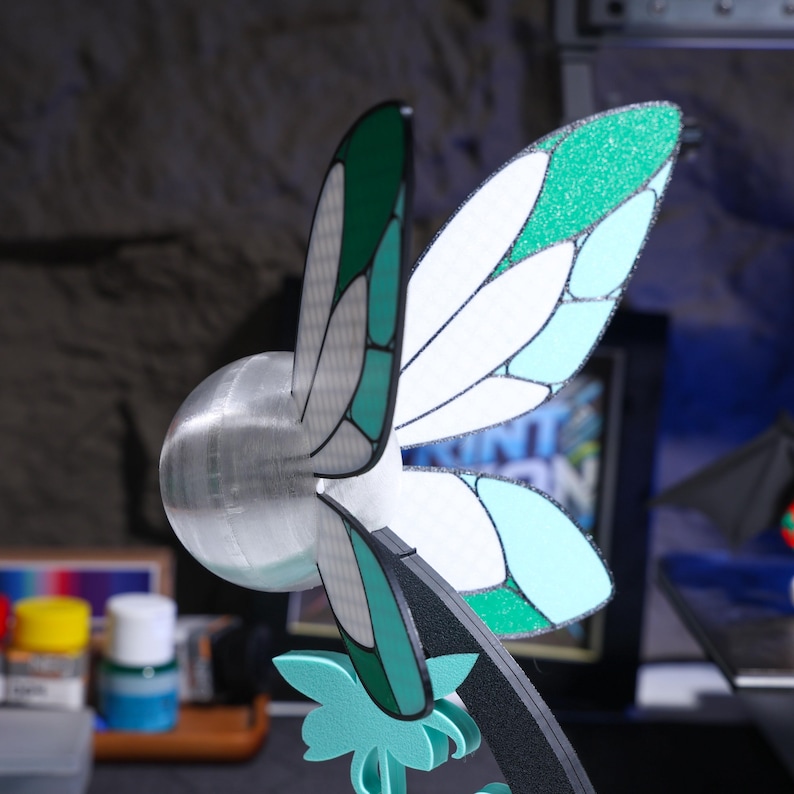 Breath of the Wild-inspired night light with unique magnetic switch design, perfect for gamers looking for interactive room decor, Zelda collector items, or ambient lighting for Christmas and birthday gifts.