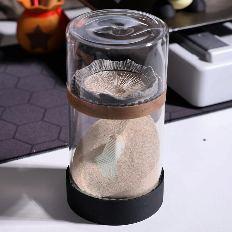 Dune sandworm sand glass night light sci-fi inspired bedroom decor modern home accent fantasy lighting blue white black movie fan decor perfect Christmas New Year gift sci-fi night light sand glass lamp cool decor for fantasy and sci-fi fans