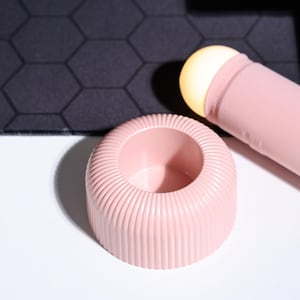 Cozy LED night light, rechargeable and ideal for creating a relaxing ambiance in bedrooms, nurseries, and game rooms. Unique design with soft glow, flicker-free lighting for comfort and relaxation.