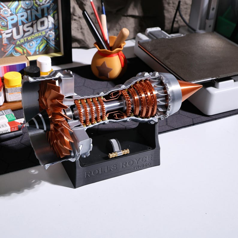 Realistic turbofan aircraft engine; motorized 3D-printed model; fan rotation feature, aviation decor; Christmas ornament; aviation gift for plane lovers; collector’s aircraft engine display, eco-friendly PLA, functional jet engine model, home office