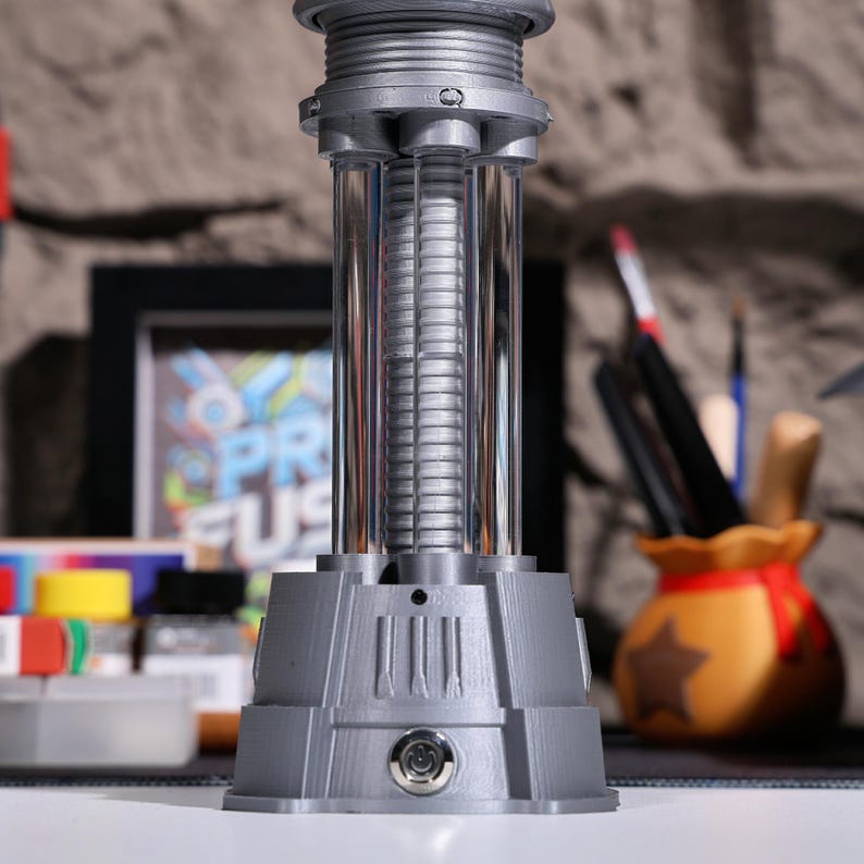 Torre Prisma de Alerta Roja coleccionable: decoración de escritorio retro PLA impresa en 3D, torre de defensa, pieza de exhibición para un regalo único de Navidad para gamers. imagen 10