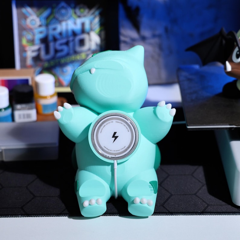 MagSafe charging stand with cute plant character design, perfect for gaming lovers and collectors who enjoy unique, functional decor. Ideal Christmas gift for fans of whimsical phone accessories and nature-inspired gadgets.