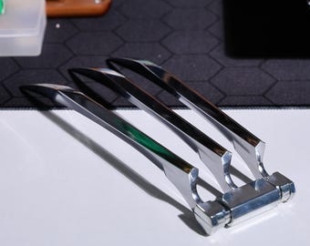 Wolverine Krallen Replica Spielzeug Dekor Aluminiumlegierung X-Men Cosplay Requisiten, Verbesserte Version, Logan Metallkralle Perfekt für Gamer Comic Fans Geschenk