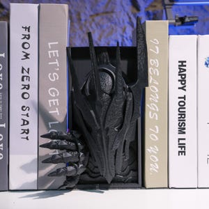 Sauron Book Nook 3D Printed Matte Black PLA Collectible Statue for Horror and Sci-Fi Fans Decor, Christmas Book Lovers Gift for Collectors