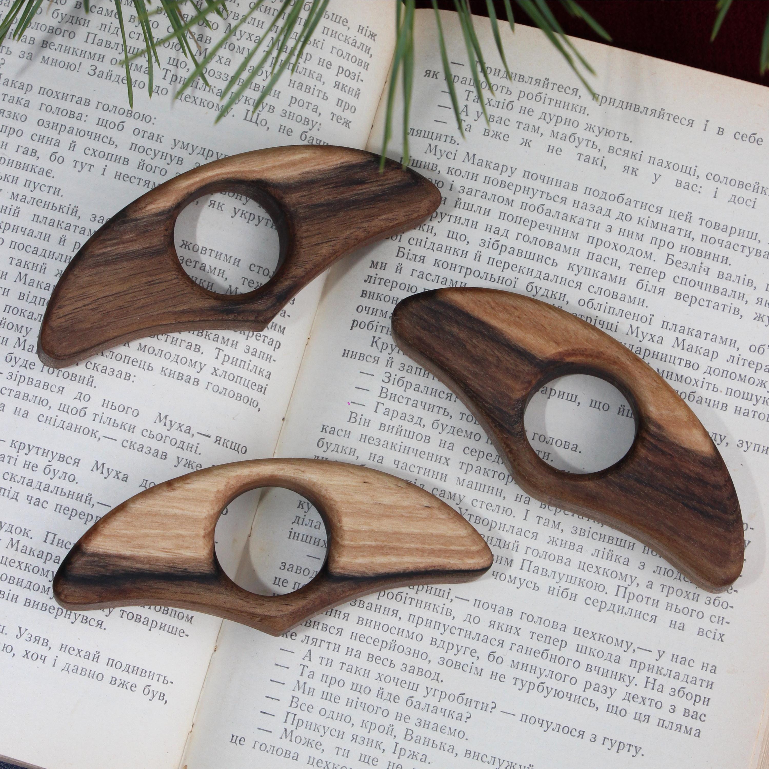 Personalized Wooden Thumb Book Page Holder With Custom Engraving ...