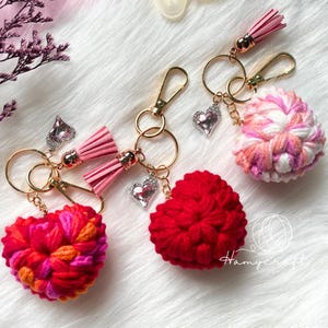 Handmade Heart Keychain - Sweet Valentine&#39;s Day Surprise