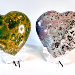 Crystal Ocean Jasper Heart: Madagascar Orbicular Stone, Boho Shelf Decor or Home Accent, Stocking Stuffer for Nature Lover Bild 6