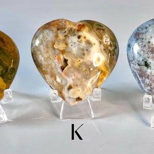 Crystal Ocean Jasper Heart: Madagascar Orbicular Stone, Boho Shelf Decor or Home Accent, Stocking Stuffer for Nature Lover Bild 3