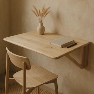 Väggmonterat fällbart skrivbord – Hopfällbart skrivbord i massivt trä – Platsbesparande flytande Murphy-skrivbord – Litet skrivbord i hemmakontor – Handgjort väggskrivbord