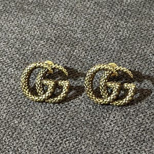 Vintage Gucci VTG Designer GG Monogram Golden Earrings Stamp Logo Gold Snakeskin Studs