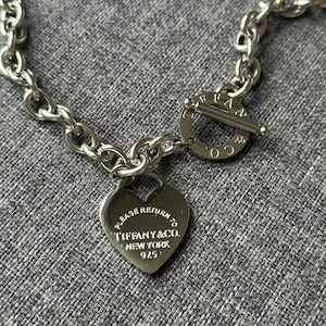 Tiffany's charm - Etsy 日本