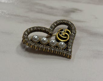 VTG GG Gucci Vintage Gold Heart Brooch Rhinestones Pearl Logo GG Pin Monogram