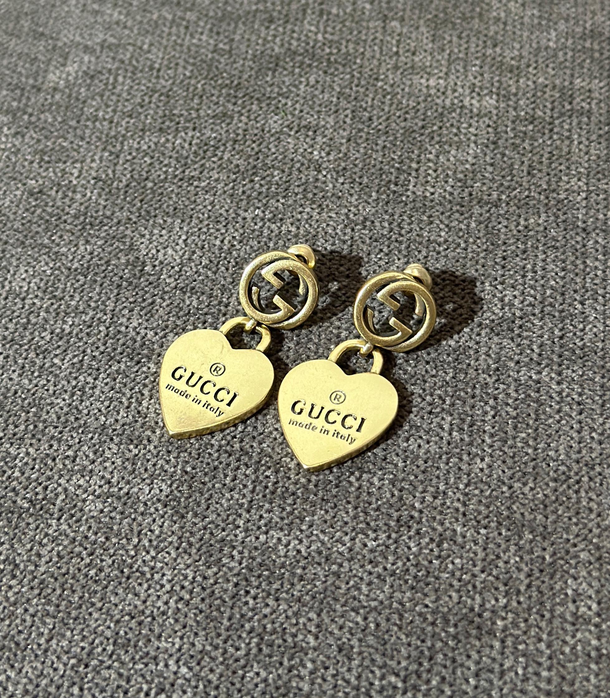 YVES SAINT LAURENTハート型イヤリング cozaka.netサンローラン 可愛いハート イヤリング ysl 高級