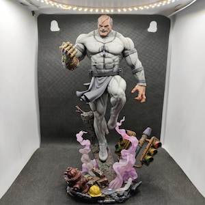 Korvax – The Crimson invincible General Resin Statue, Dark Sci-Fi Alien Warrior