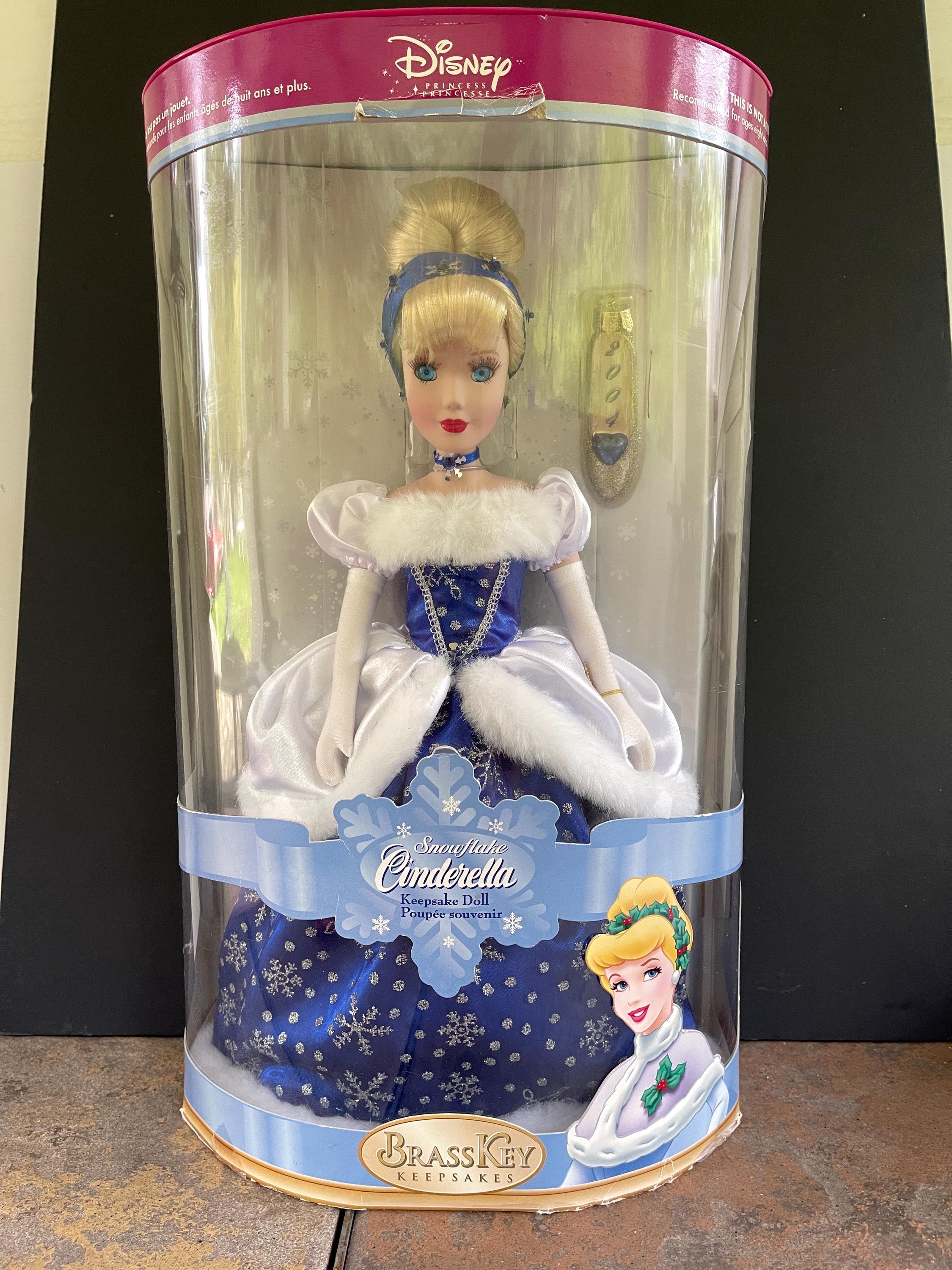Disney Princess Snowflake Cinderella Porcelain Doll Pre Owned NIB