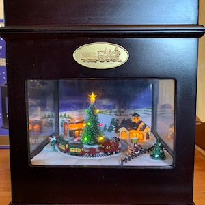 Mr Christmas Animated Music Box - Etsy Canada