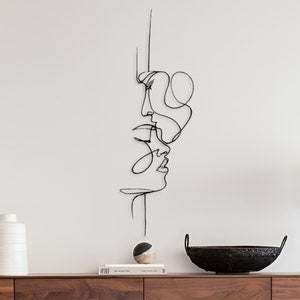 Decoración abstracta de metal de una línea, decoración de pared para parejas, arte minimalista de pared con caras, colgante de pared de metal, regalo para parejas, decoración de pareja, caras de pareja