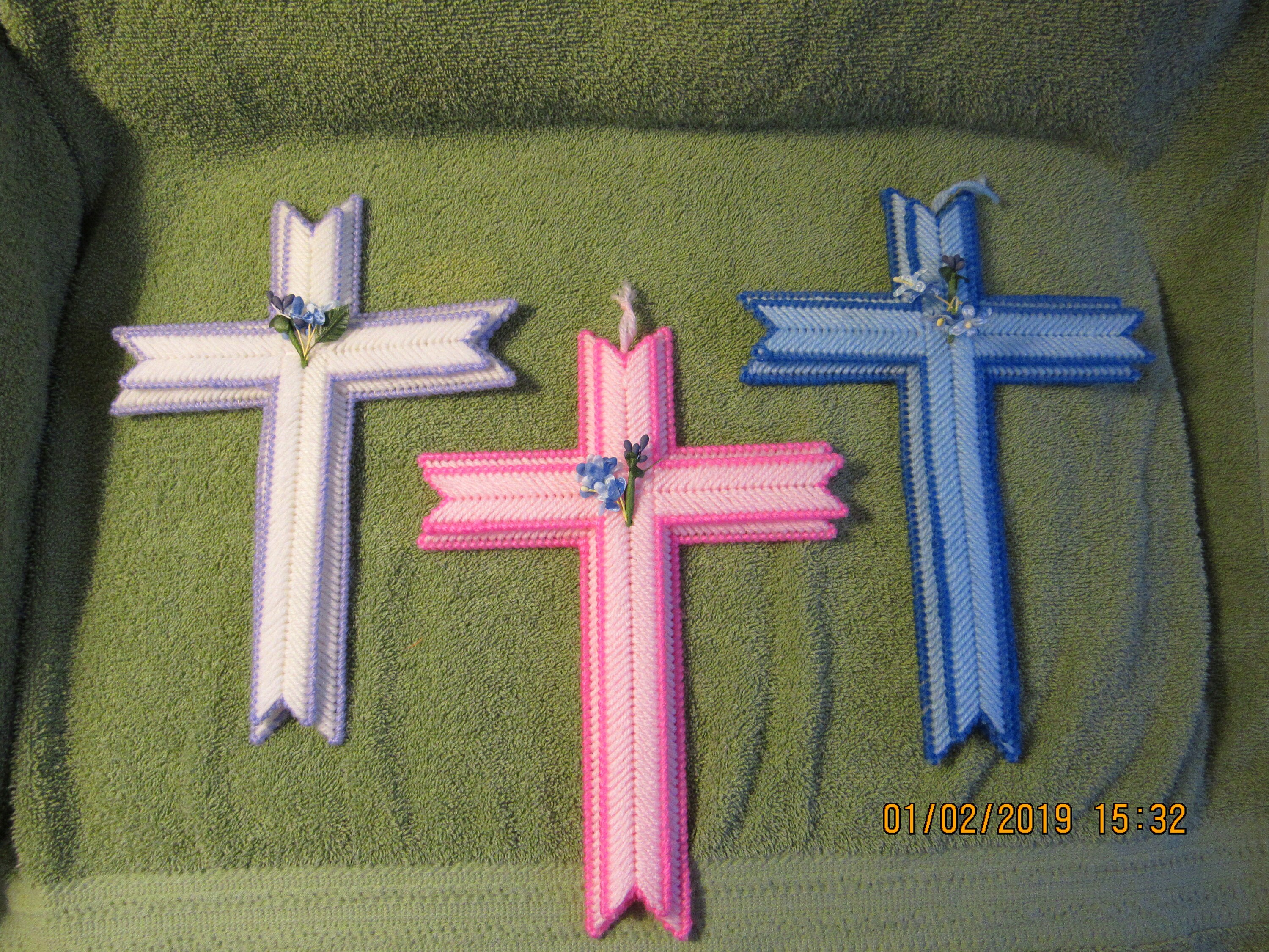 Cross made of plastic canvas wall hanger light pink with med Etsy