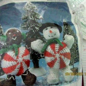 Large Peppermint People Kit to crochet