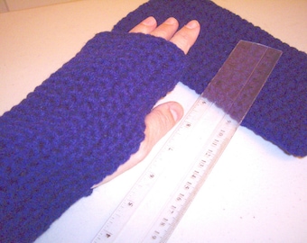 pattern-Quick And Easy Fingerless MITTS