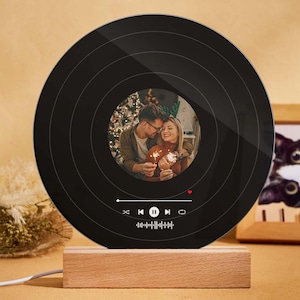Personalized Photo Vinyl Record Lamp: Custom Song Code Acrylic Plaque