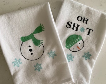 Funny Snowman 100% cotton flour sack tea towels, Winter tea towels, Snowman Kitchen Decoration, Set of 2 towels