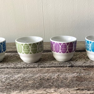 Vintage Arabia Finland Kauno Egg Cups Raiji Uosikkinen Folk Pattern