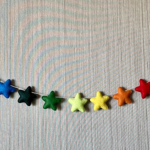 Handmade Rainbow Felt Star Garland: Kids Room Decor