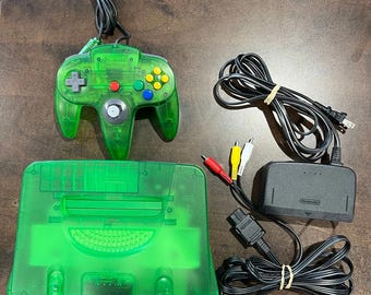 ぱりんこページ‼️ Nintendo 64 Jungle Green Official Console in EXCELLENT Shape