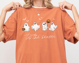 Koszulka Comfort Colors® Halloween Tis The Season, urocza koszulka jesienna, sezon dyni, damska koszulka na Halloween, koszulka z duchem na Halloween, sezon upiorów