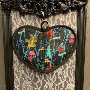 Universal Monsters Pot Holder
