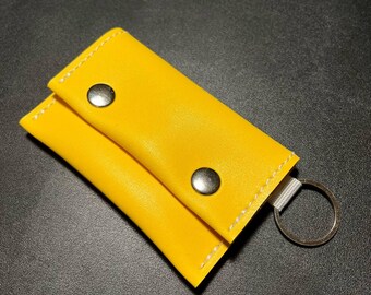 Handmade Minimalist Leather Card Holder – Wallet with Carabiner, Cardkeeper