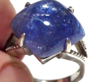 13.85 carat Natural Tanzanite Ring solid 925 Sterling Silver Rhodium plated. Size 7.0,