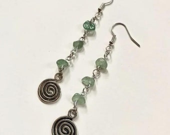 Pretty aventurine and silver swirl spiral antique earrings