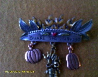 Vintage KC Share The Harvest Charm Brooch