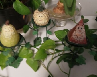 6 Vintage Happy Face Candles on Metal stands with leaves for Hands and Feet