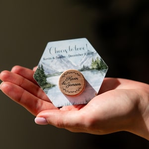 Lembranças de chá de panela provençais em grandes quantidades, rolhas de vinho personalizadas gravadas, lembrancinhas rústicas de casamento, cartões de agradecimento para casamento ao ar livre