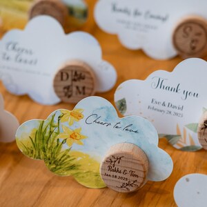 Rustieke bulkbedankjes voor babyshowers, op maat gemaakte wijnkurken, buitenbruiloft, bewaar deze datum, klassieke quinceanera-gunsten, cadeaus voor tuinhuwelijksgasten
